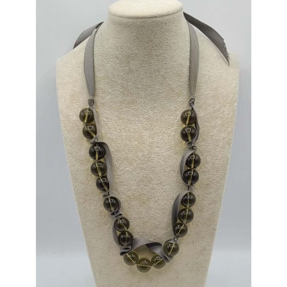 J Crew Green Glass Bead Ribbon Necklace